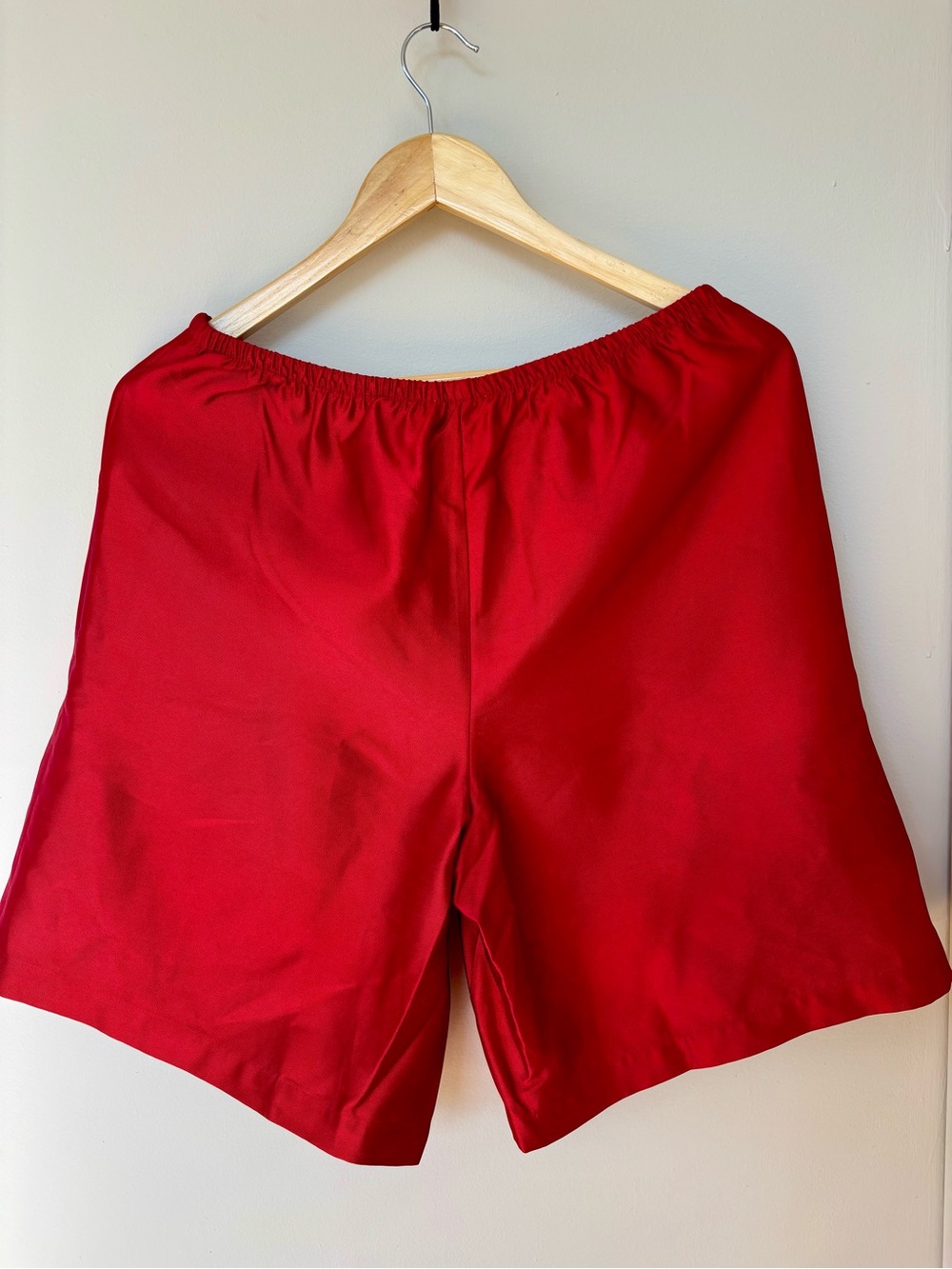 Reformation Red Sandy Shorts - Picture 3 of 7